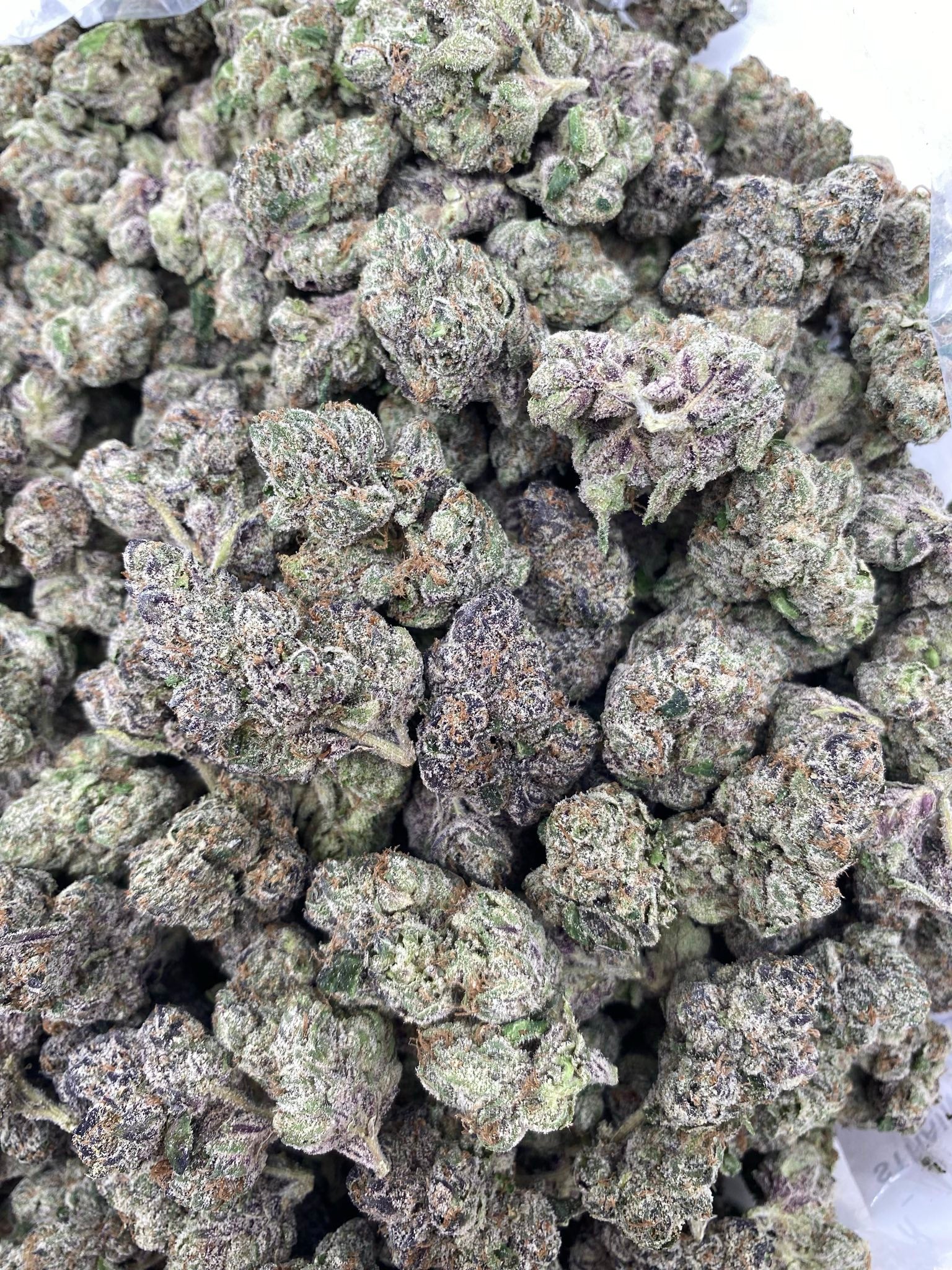 AAA Kings Flower Candy Fumes